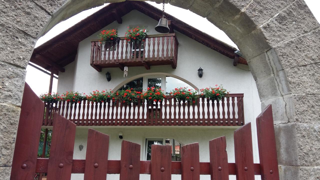 Apartman Marcela Libouchec Екстер'єр фото