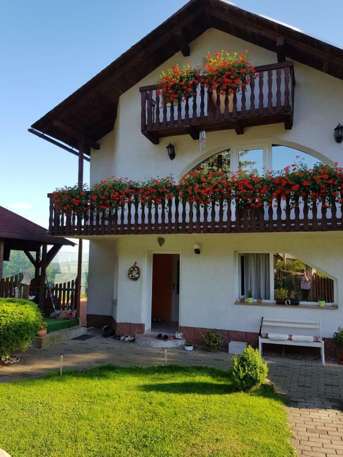Apartman Marcela Libouchec Екстер'єр фото